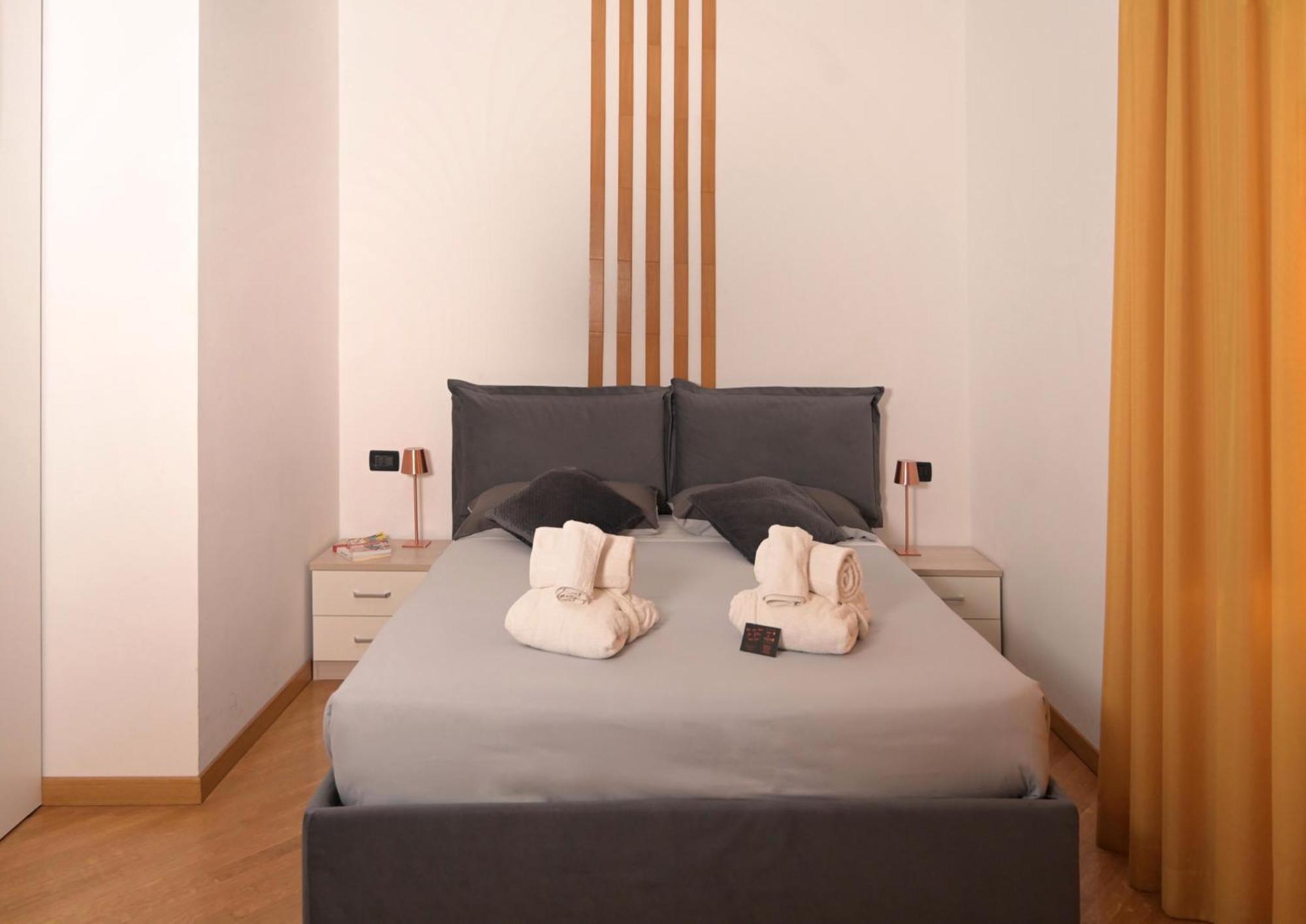 Palace Eight - Suites & Spa Cosenza Exterior foto